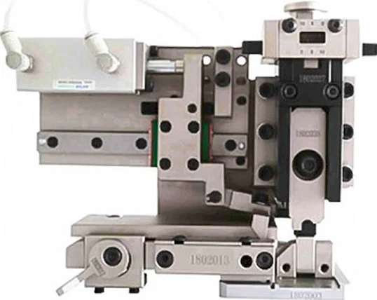 45-40 Pneumatisches horizontales Crimpwerkzeug