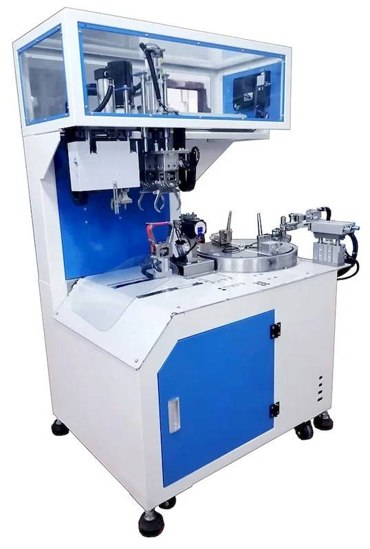 Automatische Wickel- und Bindemaschine WPM-RT-81T Thumb