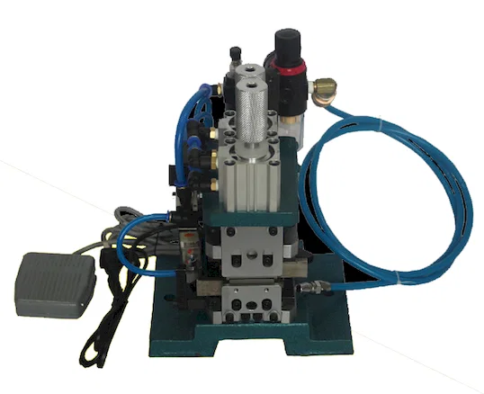 Pneumatische Drahtabisolier- und Verdrillmaschine WPM-3F+T