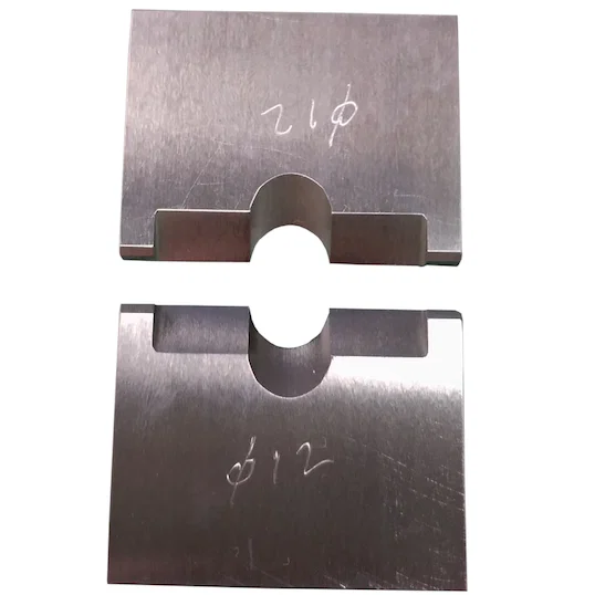 Pneumatische Abisolierklingen